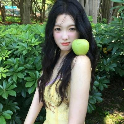 妮娜琦珈